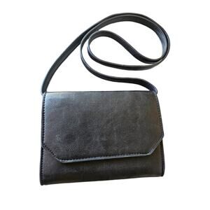 Anthropologie Kimchi Blue mini black vegan leather crossbody bag. 7"×5.5"